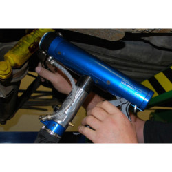 Suction of silencer oil