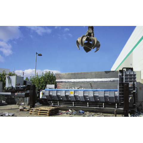 Nůžky na balíky 550 tun (5 m korba) s dieselovým mot. a dál. ovl.