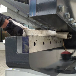Aligátorové nůžky 7,5kW / 600mm čelisti